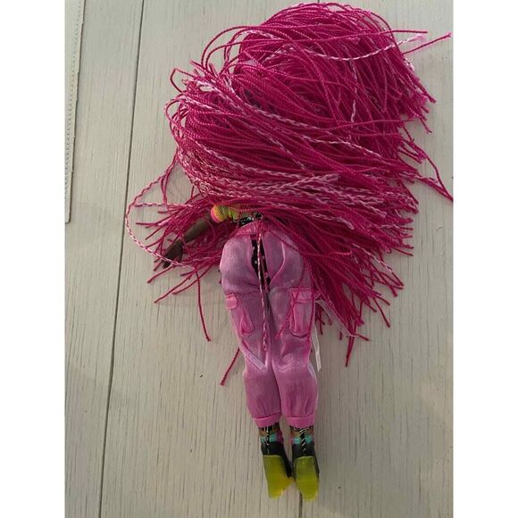 MGA LOL Surprise OMG Dance Dance Dance Virtuelle Fashion Doll Pink Long Hair - Picture 4 of 4